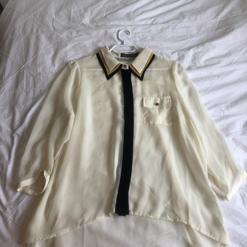 Button down blouse - Picture 5 of 6